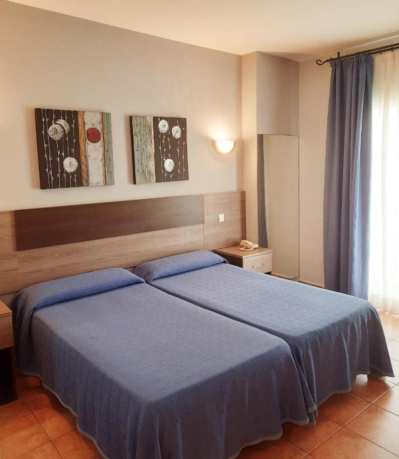 Hostal La Colonia Μαρμπέλλα Εξωτερικό φωτογραφία